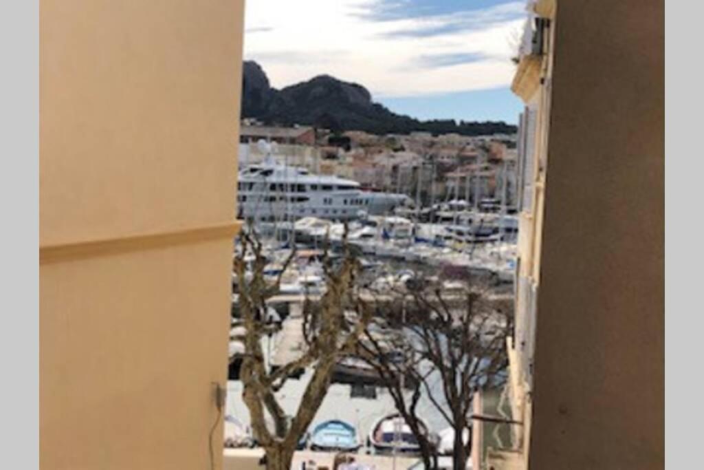 Studio 12 Vieux Port Apartment Ла Сиота Екстериор снимка