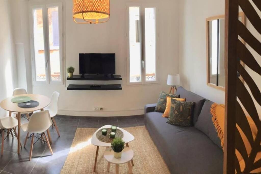 Studio 12 Vieux Port Apartment Ла Сиота Екстериор снимка
