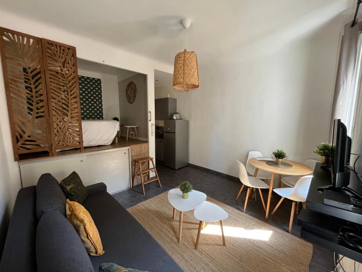 Studio 12 Vieux Port Apartment Ла Сиота Екстериор снимка